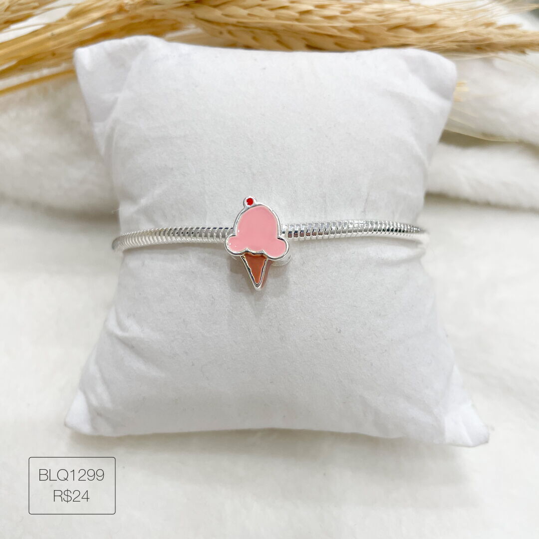 Berloque Sorvete Rosa Passador Esmaltado Prateado